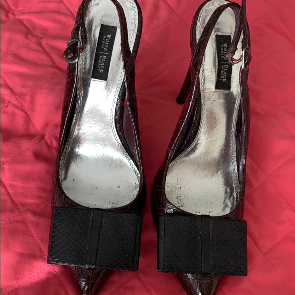 Elegant White and Black heels burgundy black 👠